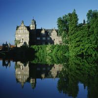 Bild vergr��ern: Zu sehen ist das Schloss H�melschenburg