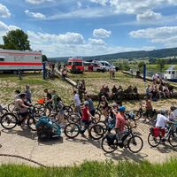 Bild vergrößern: Weserquerung in Großenwieden am Felgenfesttag 2022