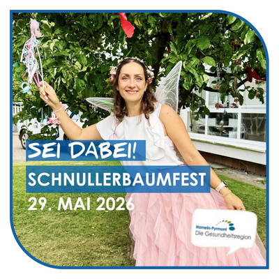 Bild vergr&ouml;&szlig;ern: Die Schnuller-Fee besucht das Gesundheitsamt Hameln-Pyrmont